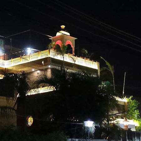 Ganesha Palace Hotel Amritsar Exterior foto